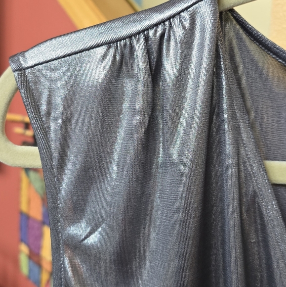 NWT Ann Taylor metallic silver top size medium - Picture 7 of 14